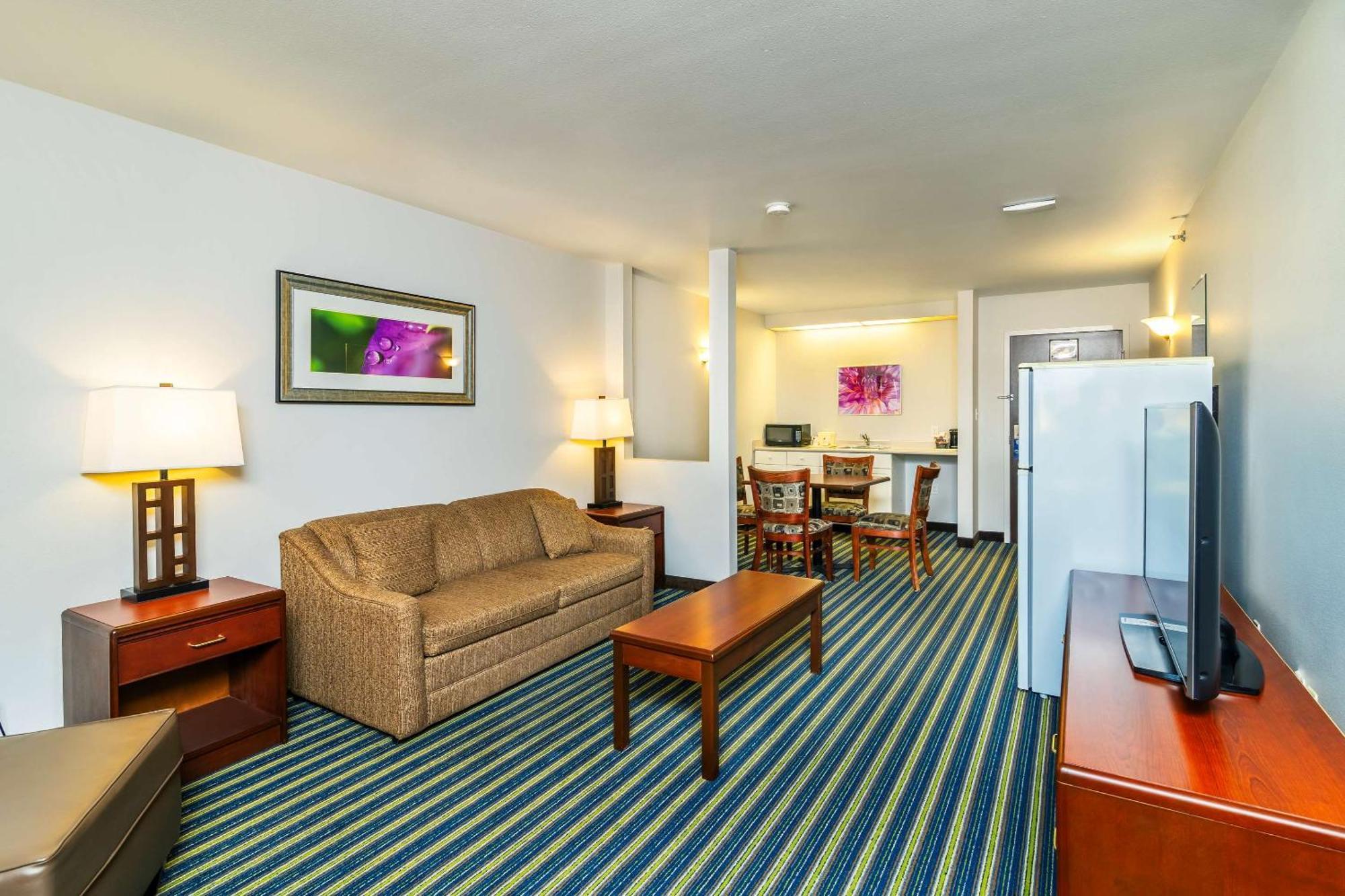 Comfort Inn & Suites Moose Jaw Dış mekan fotoğraf