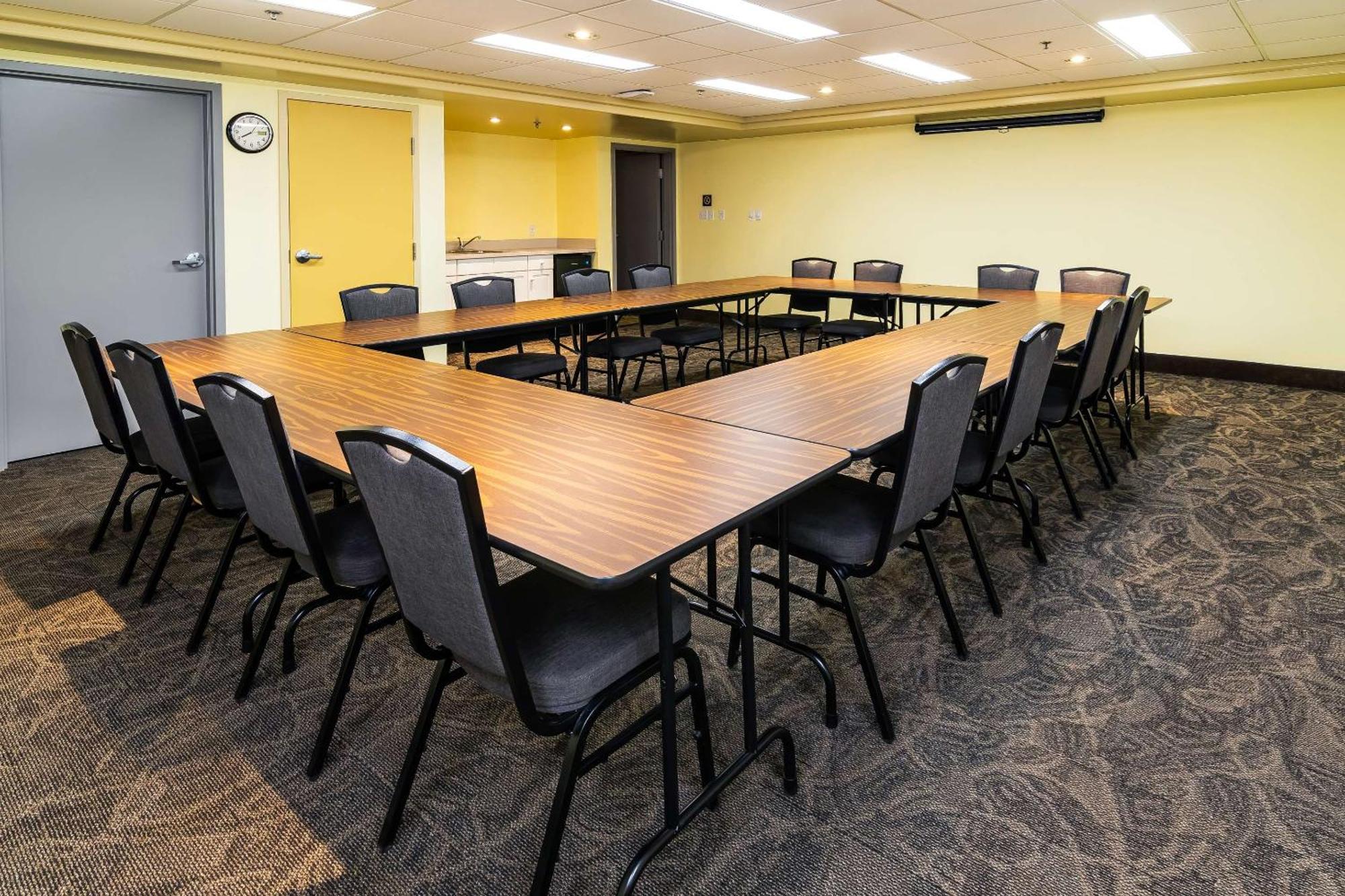 Comfort Inn & Suites Moose Jaw Dış mekan fotoğraf