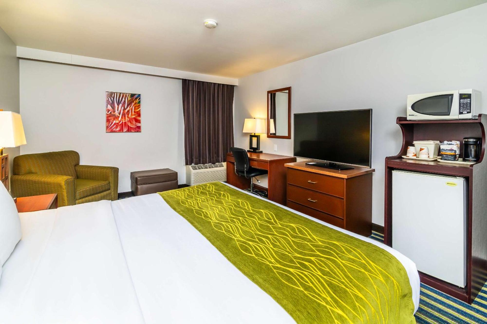 Comfort Inn & Suites Moose Jaw Dış mekan fotoğraf