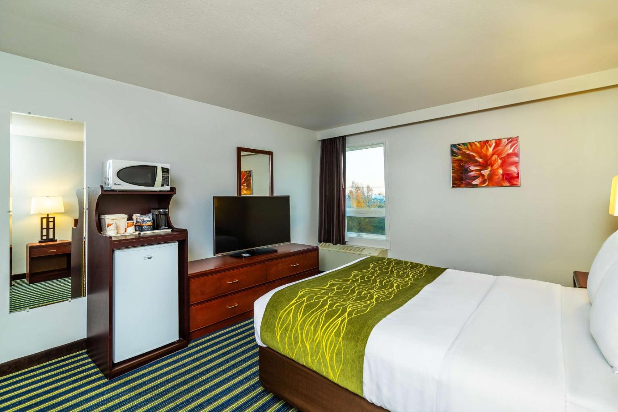Comfort Inn & Suites Moose Jaw Dış mekan fotoğraf